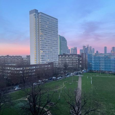 Immaculate 2Bed Apartment In London- City Views Εξωτερικό φωτογραφία