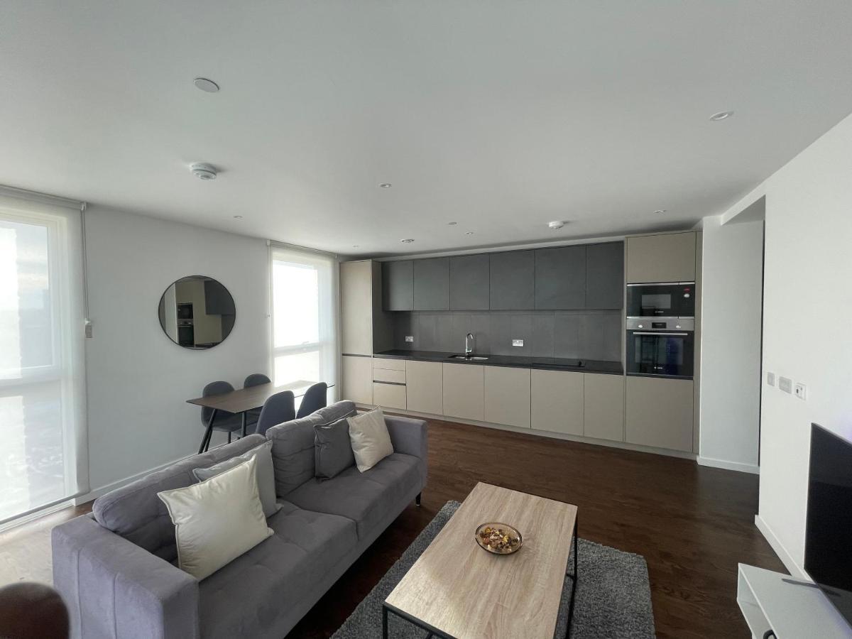 Immaculate 2Bed Apartment In London- City Views Εξωτερικό φωτογραφία