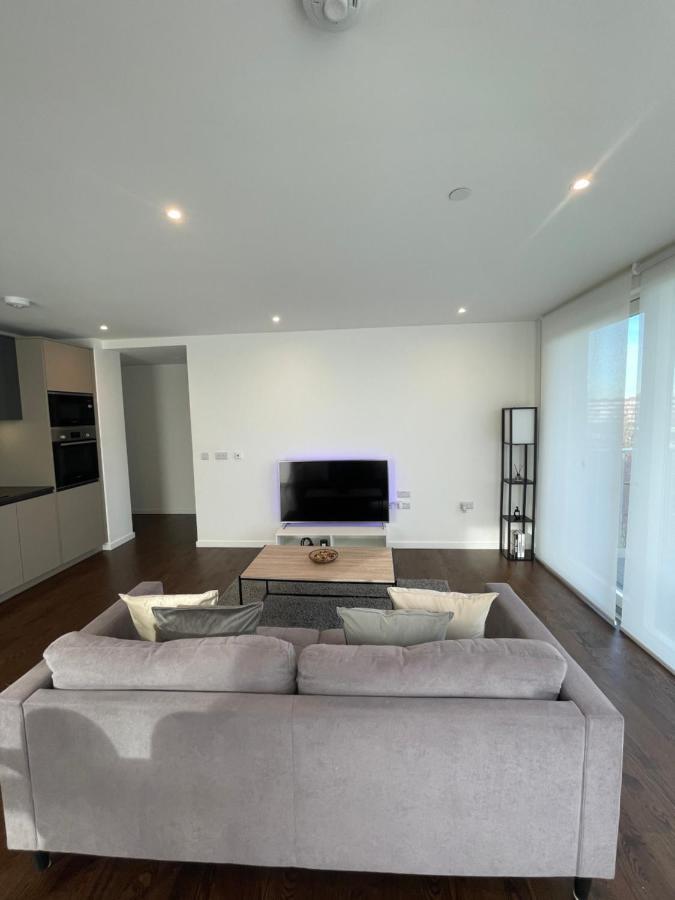 Immaculate 2Bed Apartment In London- City Views Εξωτερικό φωτογραφία