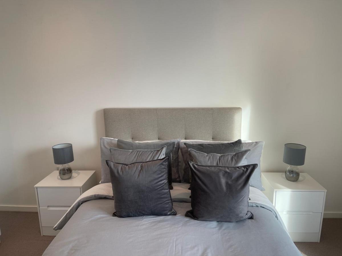 Immaculate 2Bed Apartment In London- City Views Εξωτερικό φωτογραφία
