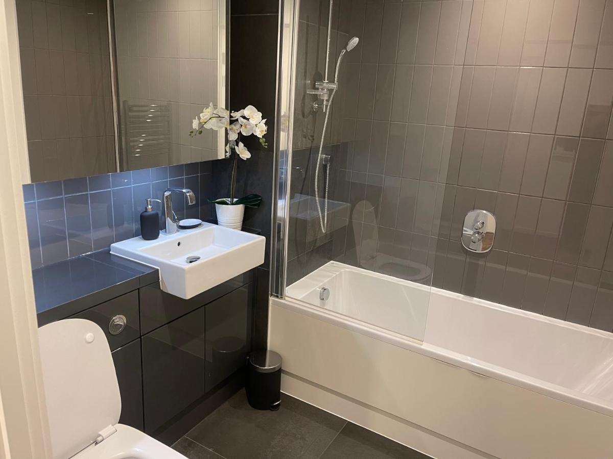 Immaculate 2Bed Apartment In London- City Views Εξωτερικό φωτογραφία